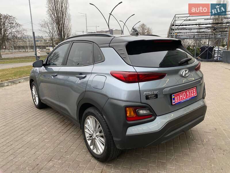 Внедорожник / Кроссовер Hyundai Kona 2020 в Киеве