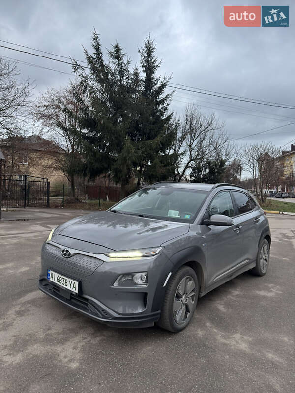 Внедорожник / Кроссовер Hyundai Kona 2019 в Киеве