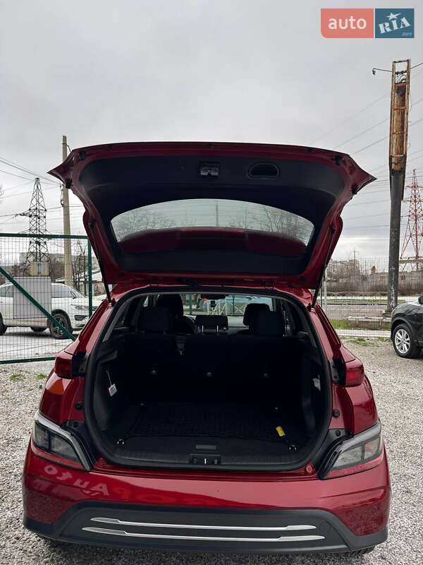 Внедорожник / Кроссовер Hyundai Kona 2023 в Кропивницком