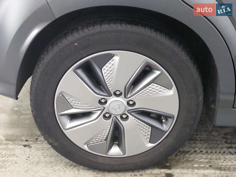 Позашляховик / Кросовер Hyundai Kona 2021 в Тернополі фото 10 Позашляховик / Кросовер Hyundai Kona 2021 в Тернополі