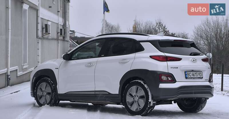 Внедорожник / Кроссовер Hyundai Kona 2021 в Львове