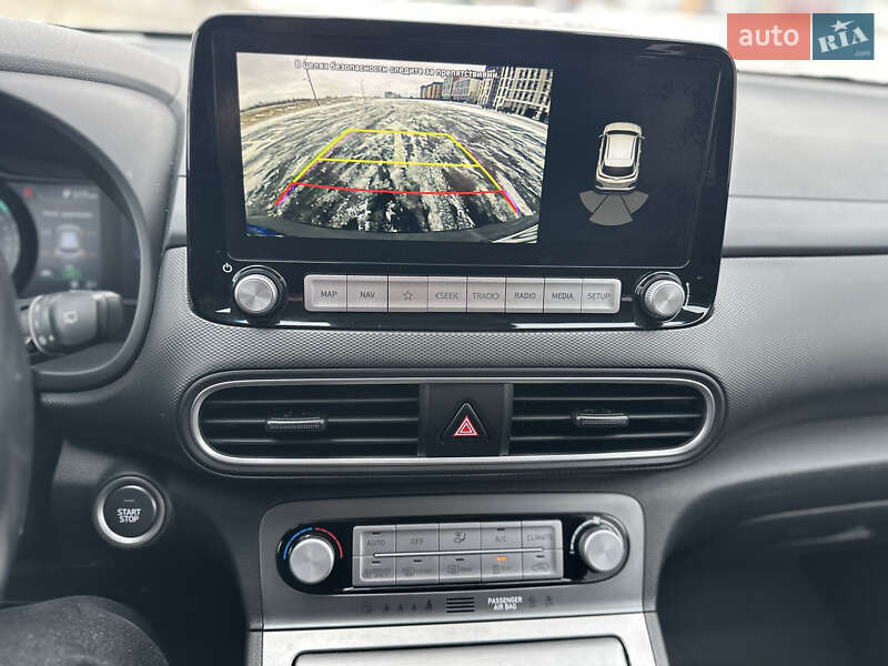 Внедорожник / Кроссовер Hyundai Kona 2020 в Ровно