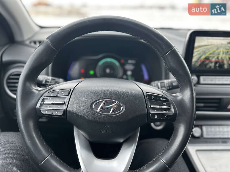 Внедорожник / Кроссовер Hyundai Kona 2020 в Ровно