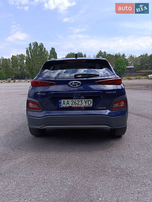 Внедорожник / Кроссовер Hyundai Kona 2020 в Счастливом