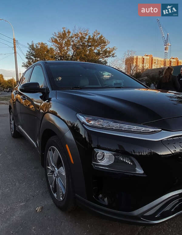 Внедорожник / Кроссовер Hyundai Kona 2019 в Николаеве