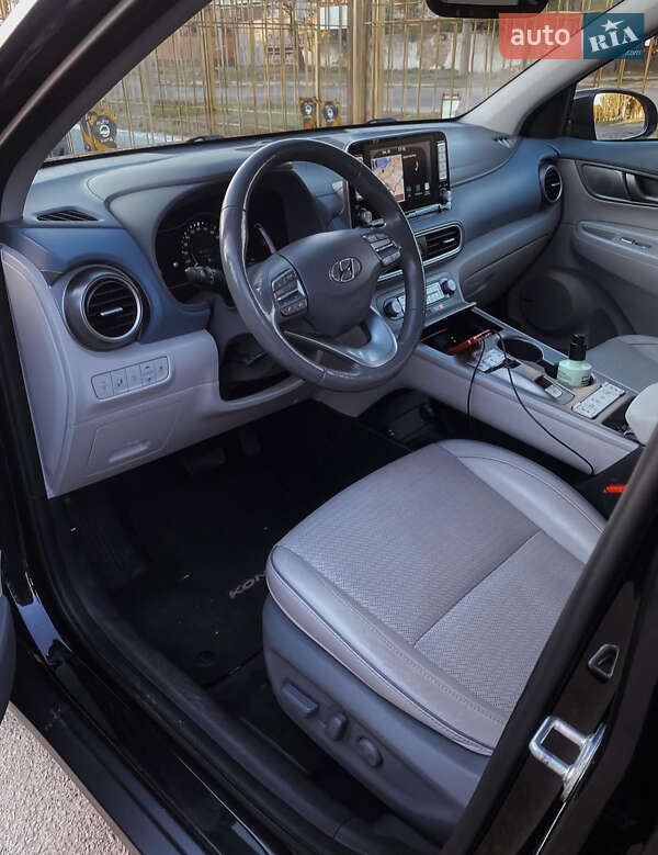 Внедорожник / Кроссовер Hyundai Kona 2019 в Николаеве