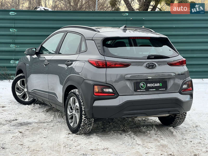 Внедорожник / Кроссовер Hyundai Kona 2020 в Киеве