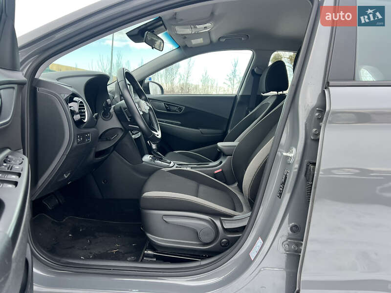 Внедорожник / Кроссовер Hyundai Kona 2020 в Киеве