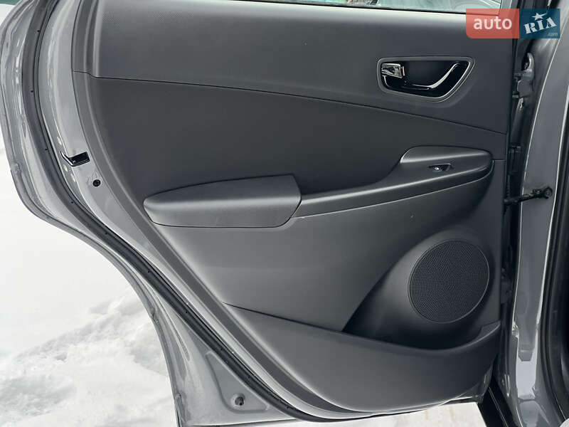 Внедорожник / Кроссовер Hyundai Kona 2020 в Киеве