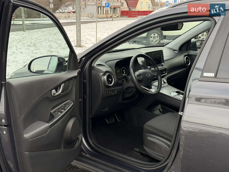 Внедорожник / Кроссовер Hyundai Kona 2021 в Виннице