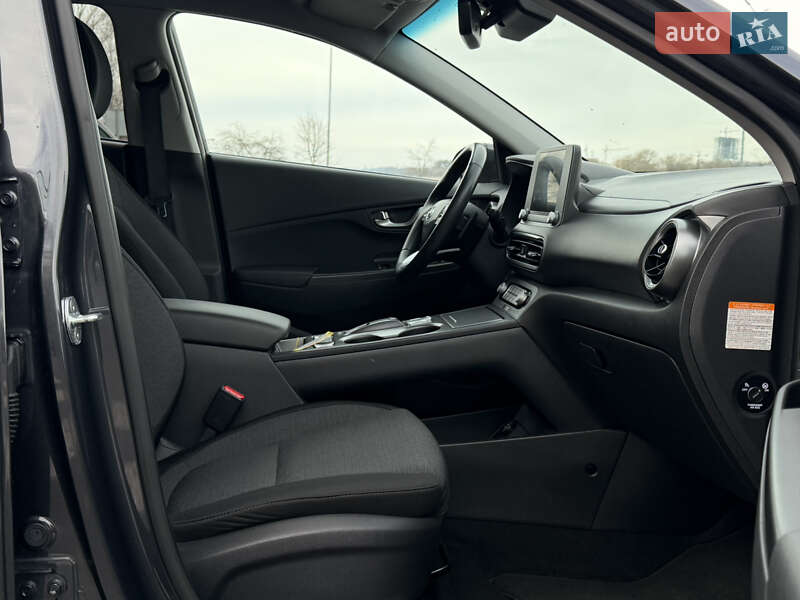 Внедорожник / Кроссовер Hyundai Kona 2021 в Виннице