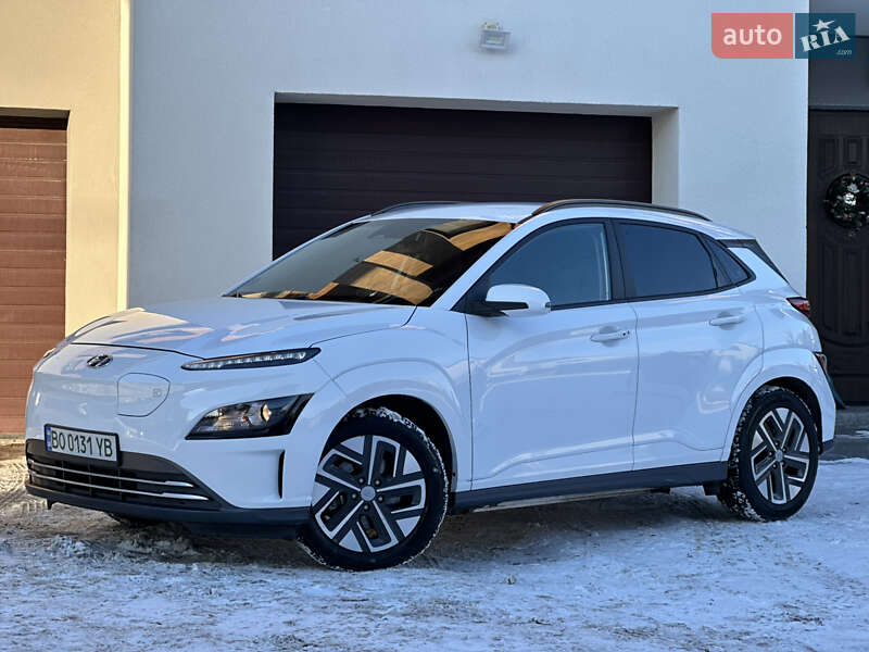 Внедорожник / Кроссовер Hyundai Kona 2021 в Тернополе