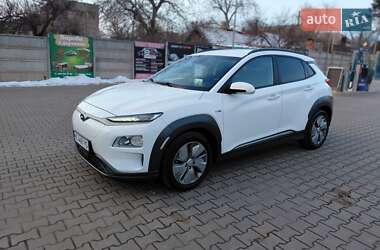 Внедорожник / Кроссовер Hyundai Kona 2020 в Кривом Роге