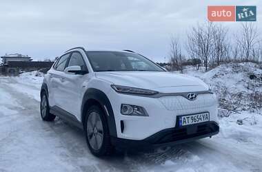 Внедорожник / Кроссовер Hyundai Kona 2020 в Ивано-Франковске