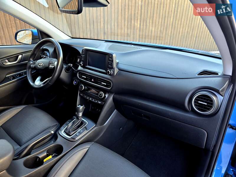 Внедорожник / Кроссовер Hyundai Kona 2020 в Полтаве