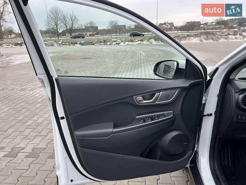 Позашляховик / Кросовер Hyundai Kona 2020 в Бродах фото 15 Позашляховик / Кросовер Hyundai Kona 2020 в Бродах