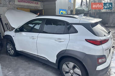 Внедорожник / Кроссовер Hyundai Kona 2019 в Киеве