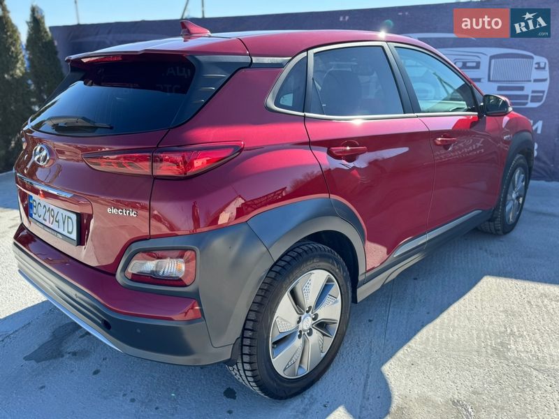 Внедорожник / Кроссовер Hyundai Kona 2019 в Львове