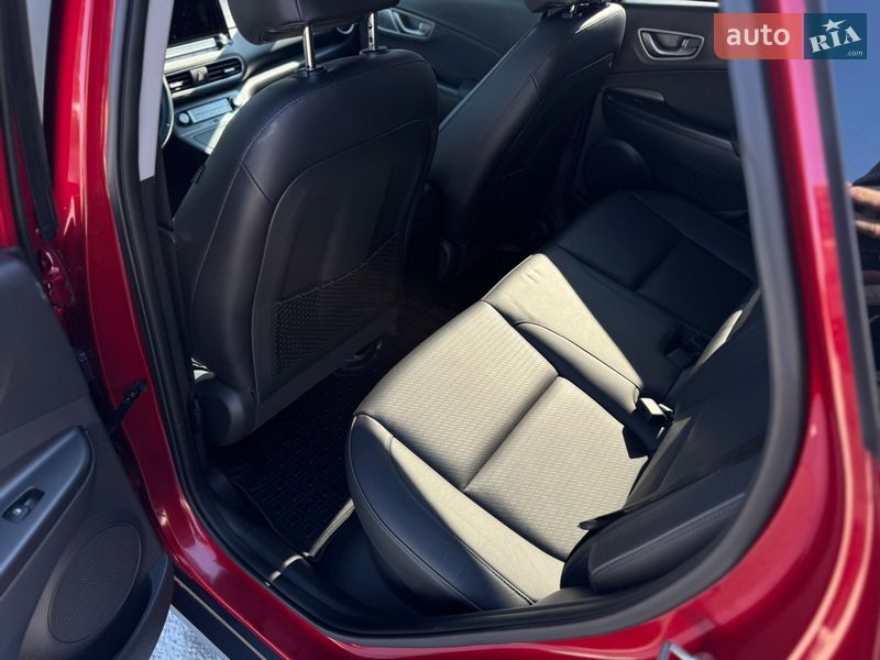 Внедорожник / Кроссовер Hyundai Kona 2019 в Львове