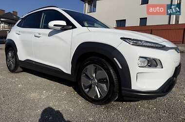Позашляховик / Кросовер Hyundai Kona 2020 в Львові