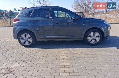 Позашляховик / Кросовер Hyundai Kona 2020 в Рівному