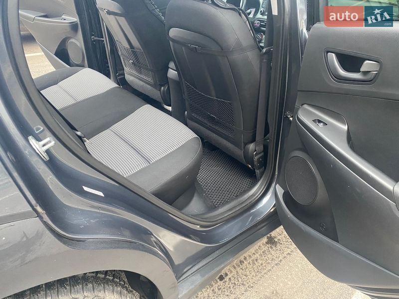 Внедорожник / Кроссовер Hyundai Kona 2019 в Чернигове