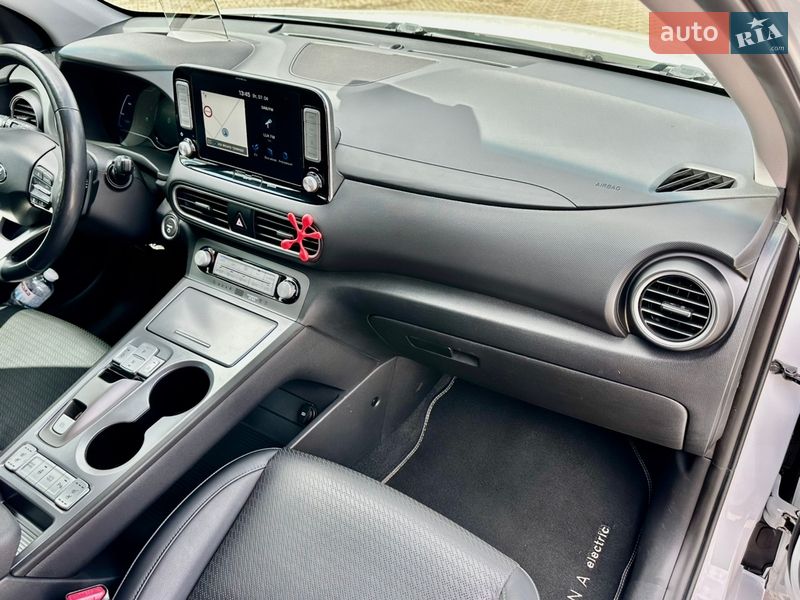 Внедорожник / Кроссовер Hyundai Kona 2018 в Виннице