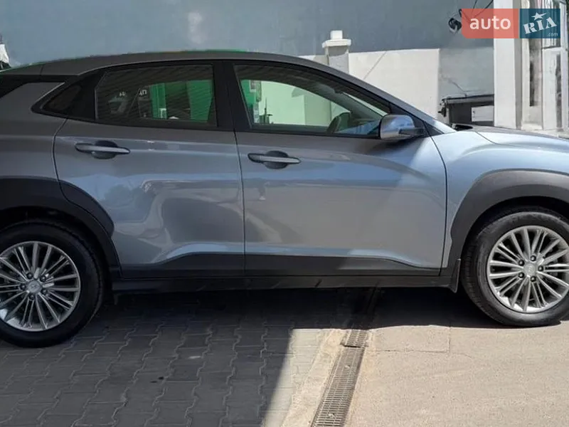Hyundai Kona
