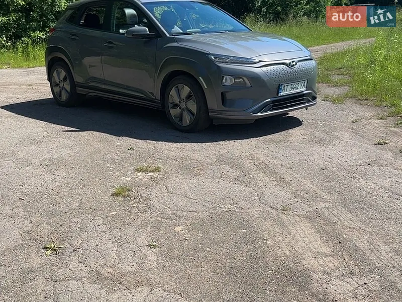 Hyundai Kona 2021 VIN KM8K33AG4MU130922 фото оголошення 2 з 74