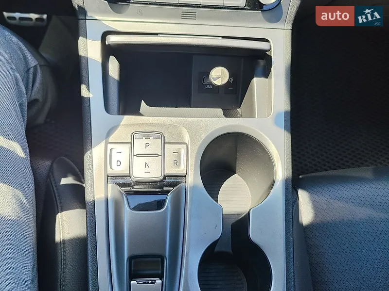 Hyundai Kona 2019 VIN LBE3SBXCXKW000345 фото оголошення 7 з 49