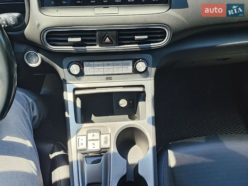 Hyundai Kona 2019 VIN LBE3SBXCXKW000345 фото оголошення 9 з 49