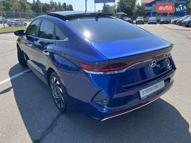 Седан Hyundai Lafesta EV 2020 в Киеве