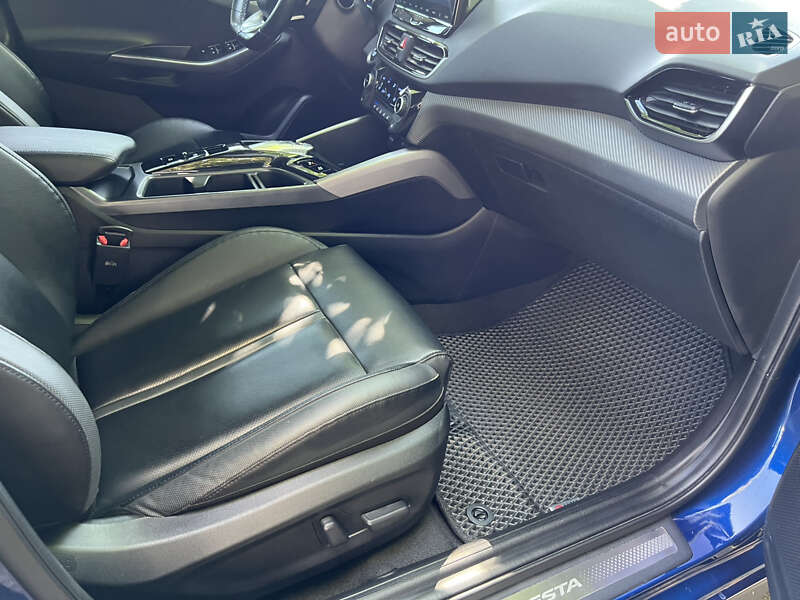 Седан Hyundai Lafesta EV 2020 в Киеве