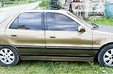 Седан Hyundai Lantra 1992 в Тернополе