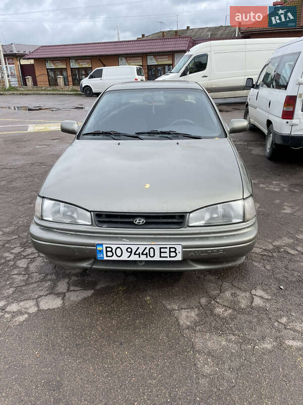 Седан Hyundai Lantra 1992 в Олевске фото 3 Седан Hyundai Lantra 1992 в Олевске