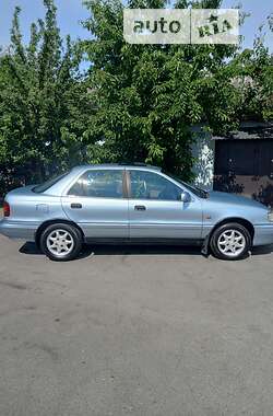 Седан Hyundai Lantra 1992 в Борисполе