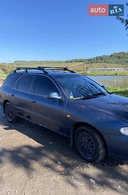 Универсал Hyundai Lantra 1996 в Ивано-Франковске