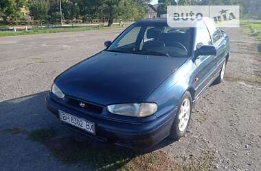 Седан Hyundai Lantra 1992 в Білгороді-Дністровському