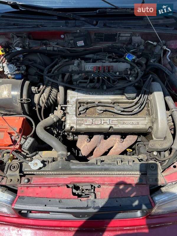 Седан Hyundai Lantra 1993 в Одесі