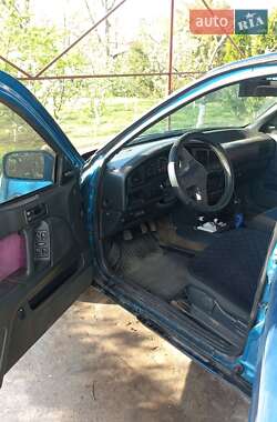 Седан Hyundai Lantra 1993 в 