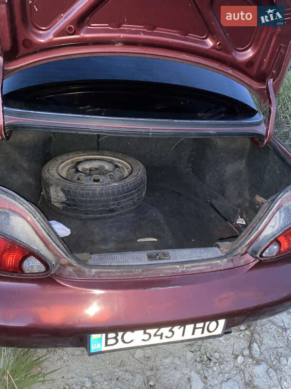 Седан Hyundai Lantra 1999 в Львове