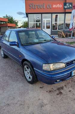 Седан Hyundai Lantra 1992 в 