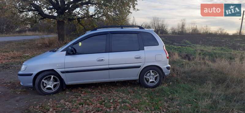 Минивэн Hyundai Matrix 2007 в Черновцах