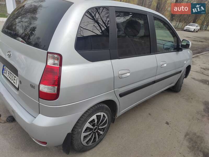 Минивэн Hyundai Matrix 2008 в Хмельницком
