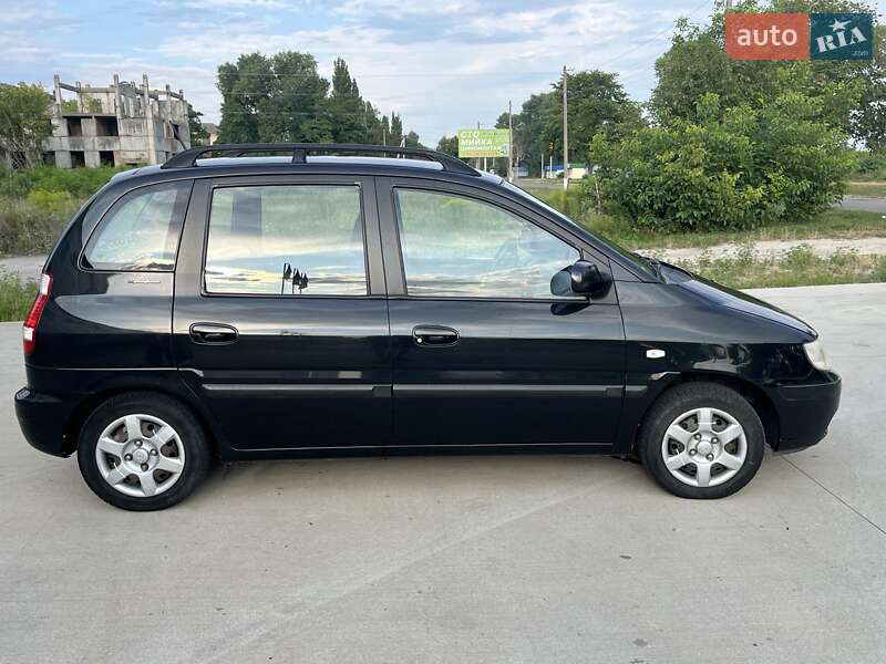 Минивэн Hyundai Matrix 2007 в Барышевке