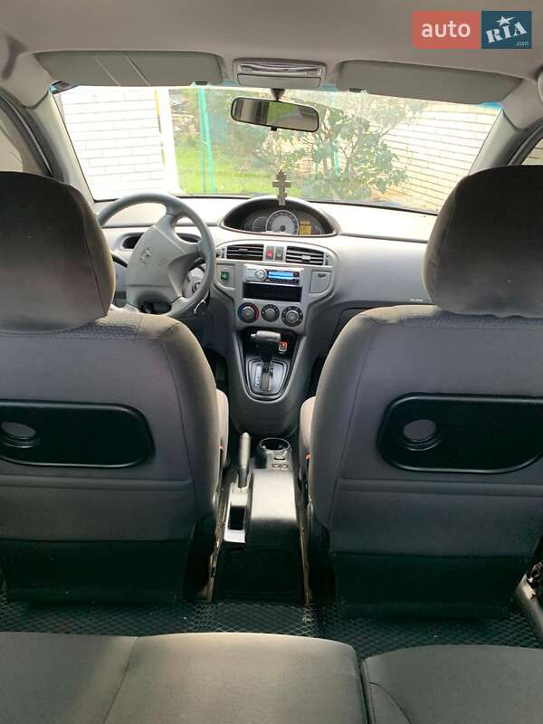 Минивэн Hyundai Matrix 2008 в Виннице фото 5 Минивэн Hyundai Matrix 2008 в Виннице