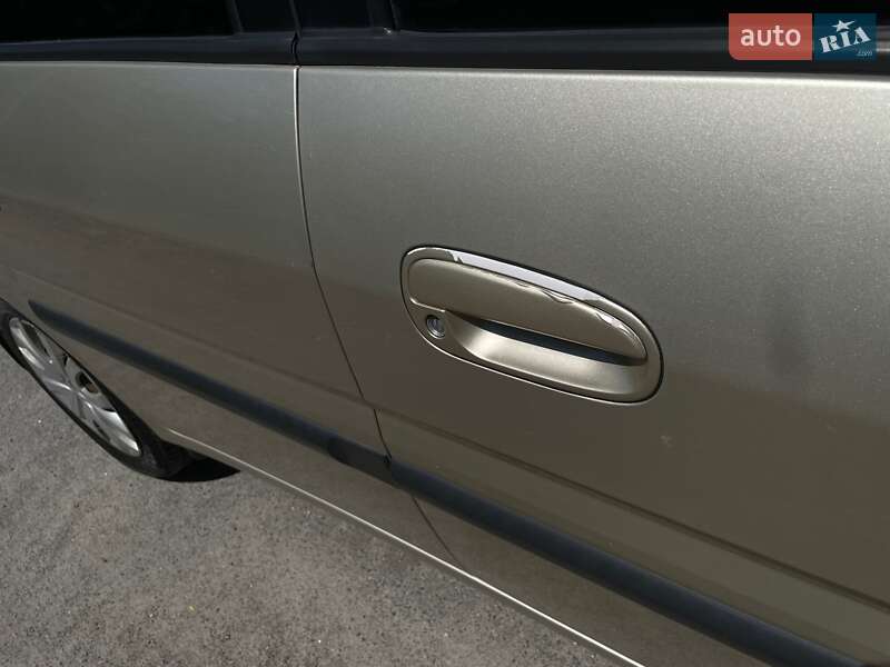 Минивэн Hyundai Matrix 2007 в Киеве