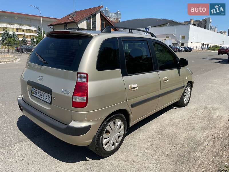 Минивэн Hyundai Matrix 2007 в Киеве