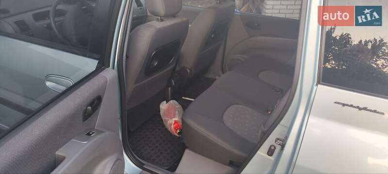 Минивэн Hyundai Matrix 2008 в Днепре фото 5 Минивэн Hyundai Matrix 2008 в Днепре