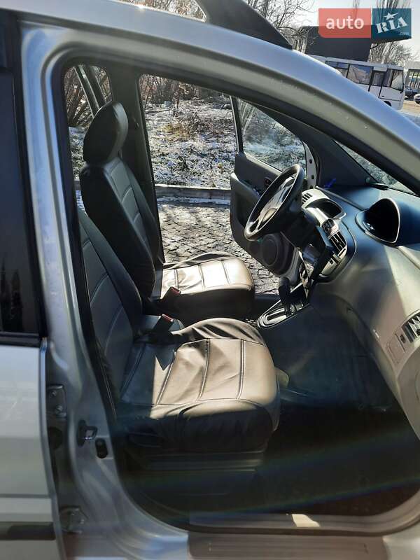 Минивэн Hyundai Matrix 2007 в Хмельницком фото 19 Минивэн Hyundai Matrix 2007 в Хмельницком